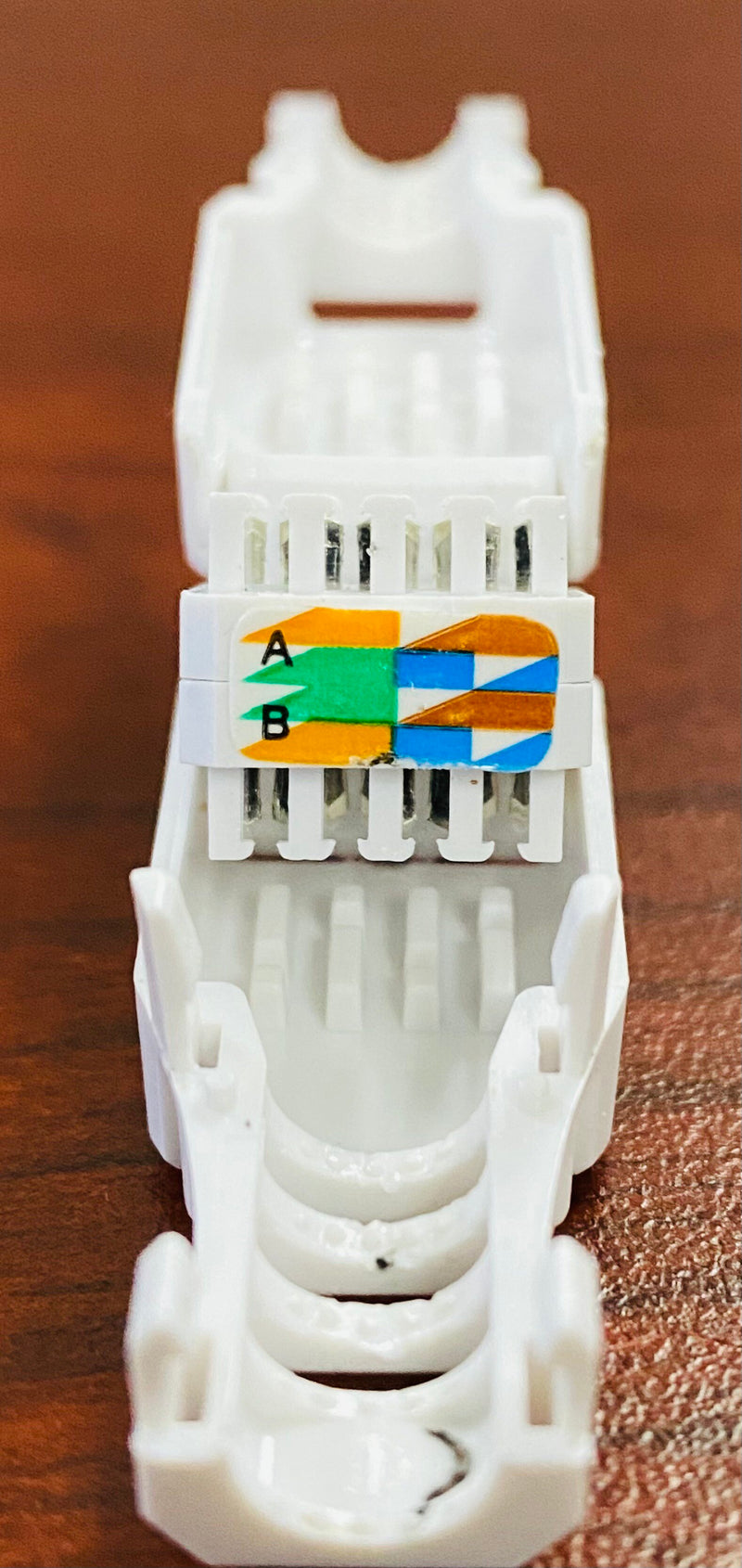 RJ45 connector for Cat6 UTP cable, field terminations (NO TOOLS REQUIRED)