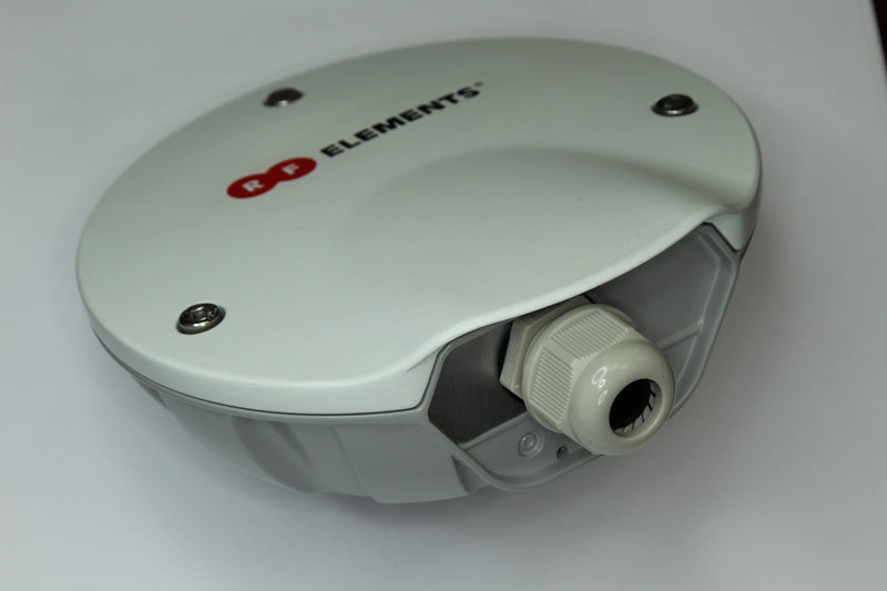 TwistPort Adaptor for MikroTik Model RB922x Operating Range 5180-6400 MHz
